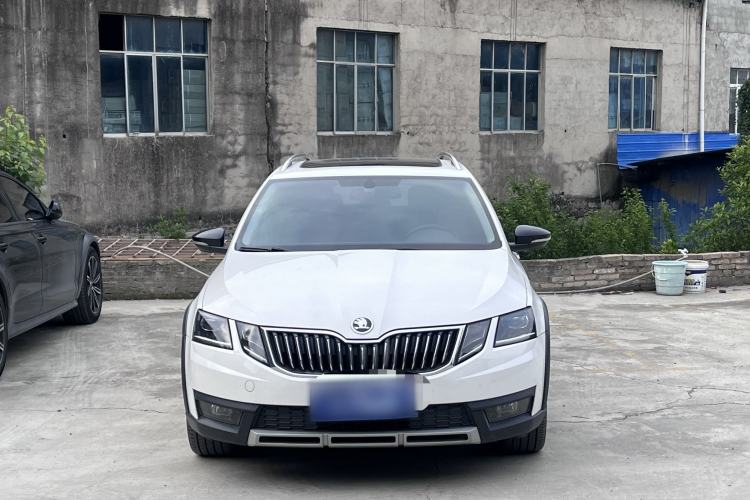Used Skoda Octavia 2018 Station Wagon TSI280 DSG Luxury Edition Exterior 5