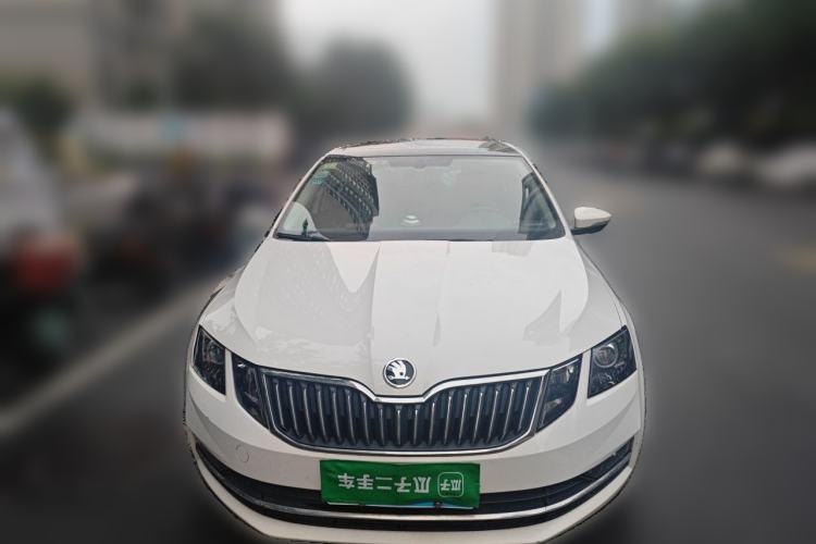 Used Skoda Octavia 2018 TSI230 DSG Luxury Edition Front