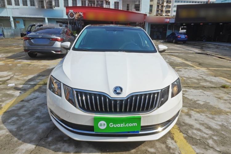 Used Skoda Octavia 2018 TSI230 DSG Luxury Edition Front