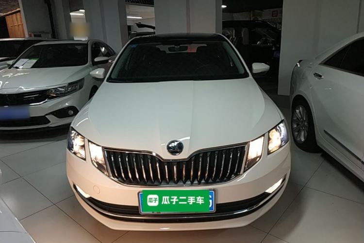 Used Skoda Octavia 2018 TSI230 DSG Luxury Edition Front