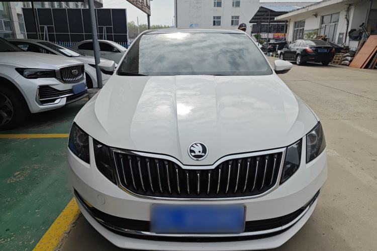 Used Skoda Octavia 2018 TSI230 DSG Luxury Edition Front
