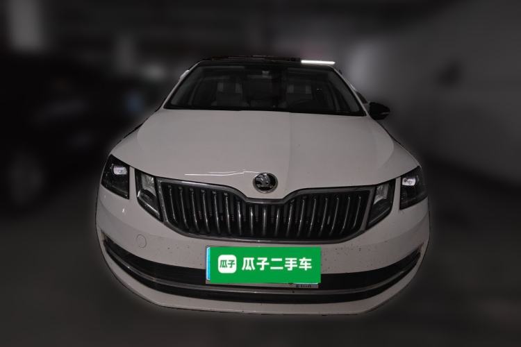 Used Skoda Octavia 2018 TSI280 DSG Luxury Edition Front