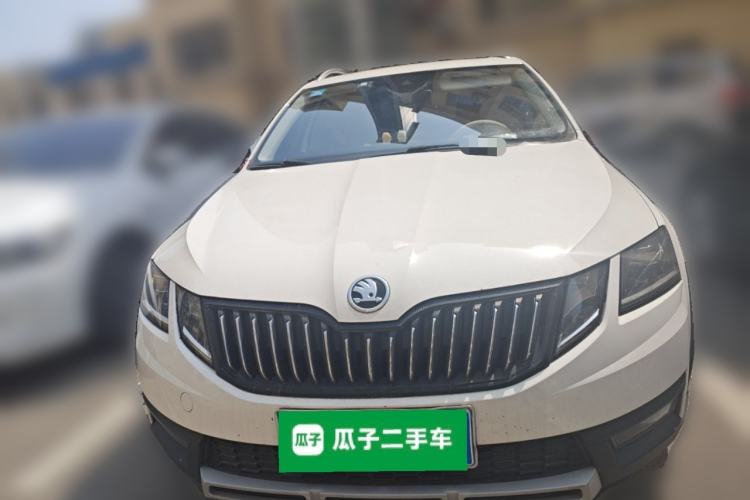Used Skoda Octavia 2018 Station Wagon TSI280 DSG Luxury Edition Front