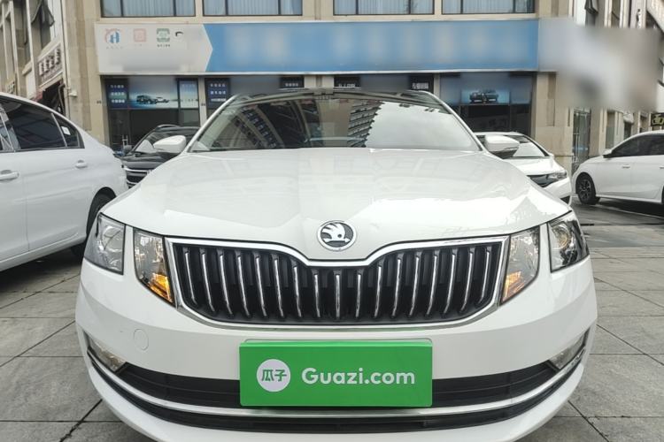 Used Skoda Octavia 2018 TSI230 DSG Luxury Edition Front