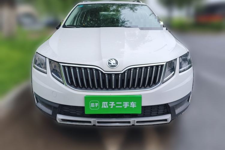 Used Skoda Octavia 2018 Station Wagon TSI280 DSG Luxury Edition Front