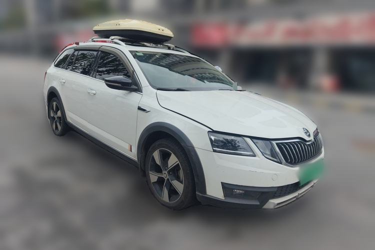Used Skoda Octavia 2018 Station Wagon TSI280 DSG Flagship Edition Front Right 45 Deg