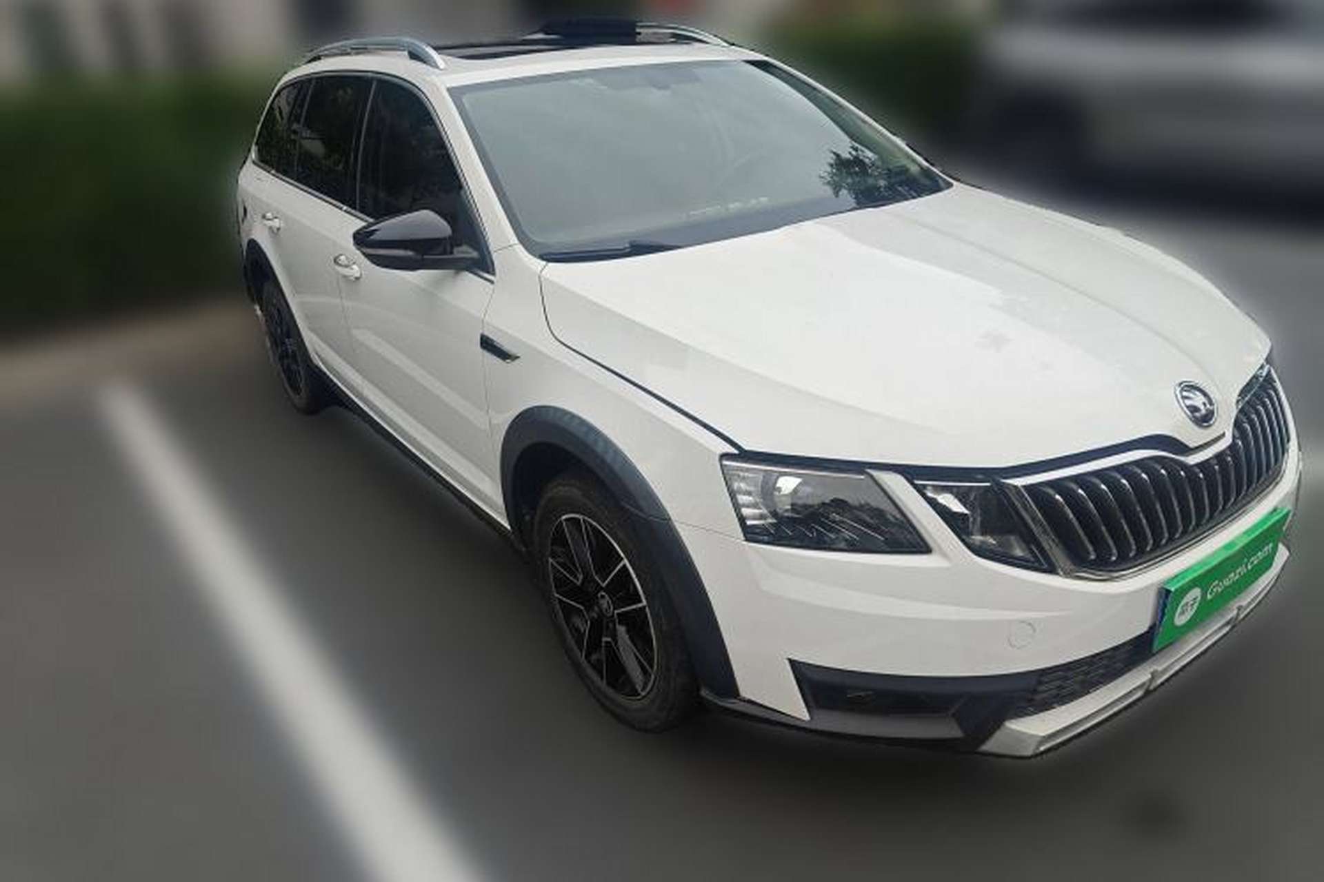 Used Skoda Octavia 2018 Station Wagon TSI230 DSG Luxury Edition Front Right 45 Deg