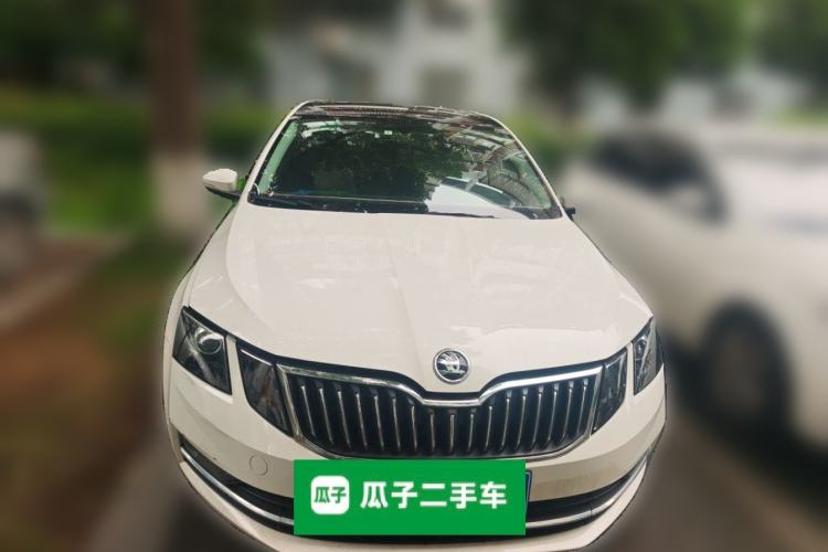 Used Skoda Octavia 2018 TSI230 DSG Luxury Edition Front