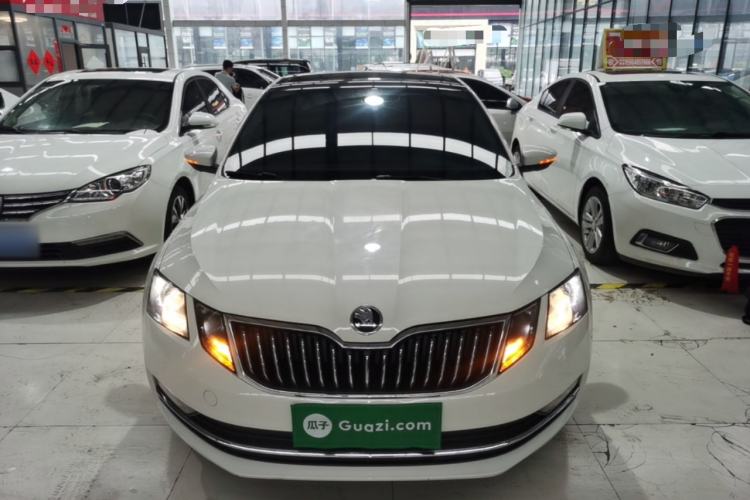 Used Skoda Octavia 2018 TSI230 DSG Luxury Edition Front