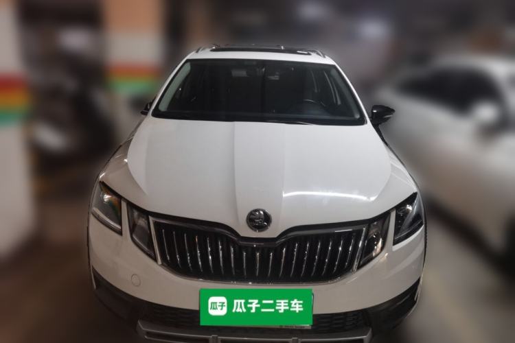 Used Skoda Octavia 2018 Station Wagon TSI280 DSG Luxury Edition Front