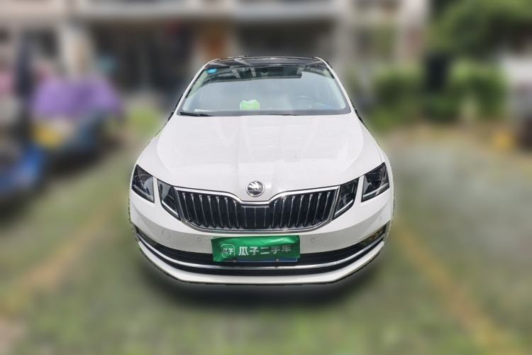 Used Skoda Octavia 2018 TSI280 DSG Flagship Edition Front