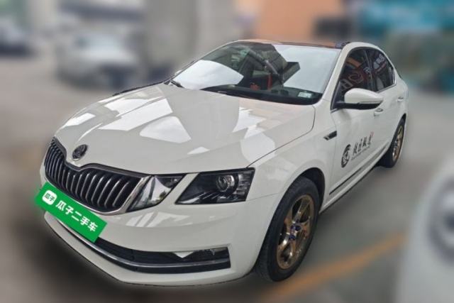 Used Skoda Octavia 2018 1.6L Automatic Luxury Edition