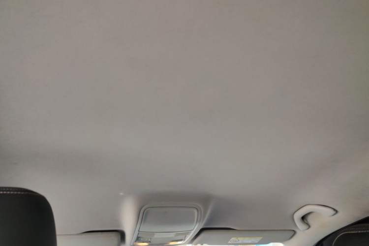 Used Skoda Octavia 2018 1.6L Manual Standard Edition Headliner