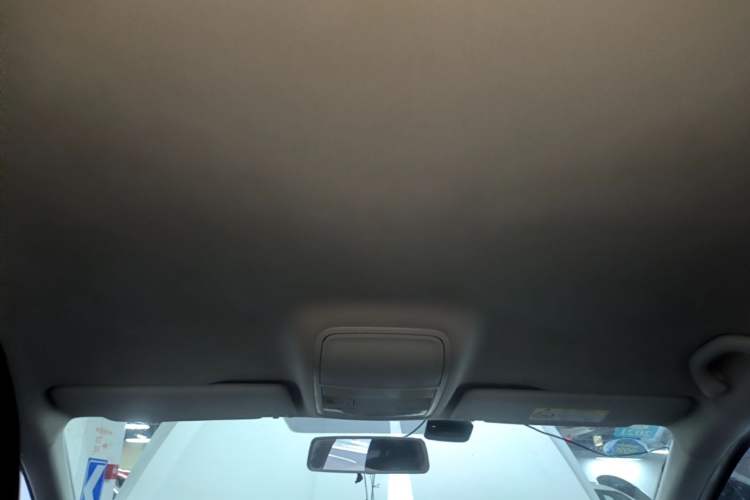 Used Skoda Octavia 2018 1.6L Manual Standard Edition Headliner