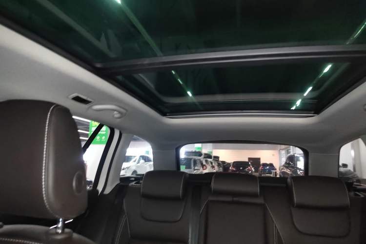 Used Skoda Octavia 2018 Station Wagon TSI280 DSG Flagship Edition Headliner