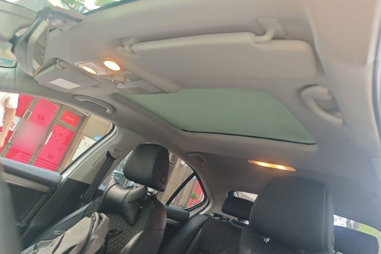 Used Skoda Octavia 2018 TSI230 DSG Comfort Edition Headliner