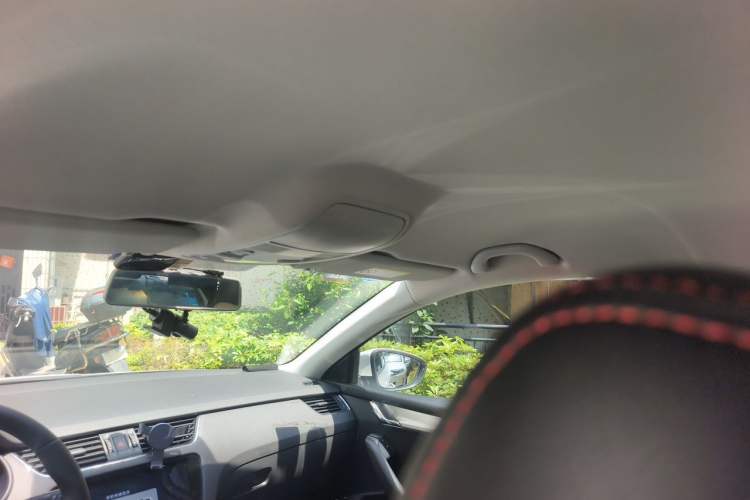 Used Skoda Octavia 2018 TSI230 DSG Comfort Edition Headliner