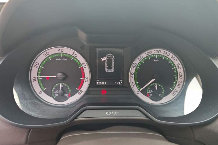Used Skoda Octavia 2018 Station Wagon TSI280 DSG Flagship Edition Instrument Cluster