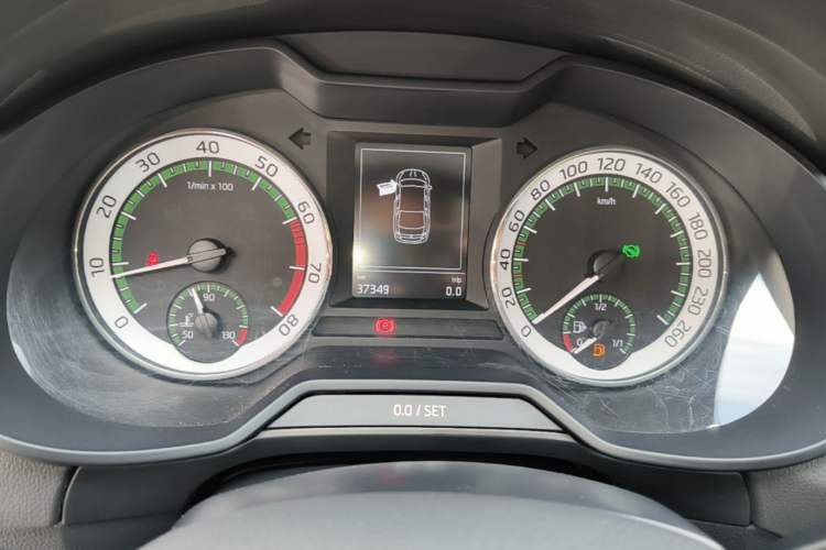 Used Skoda Octavia 2018 TSI230 DSG Luxury Edition Instrument Cluster