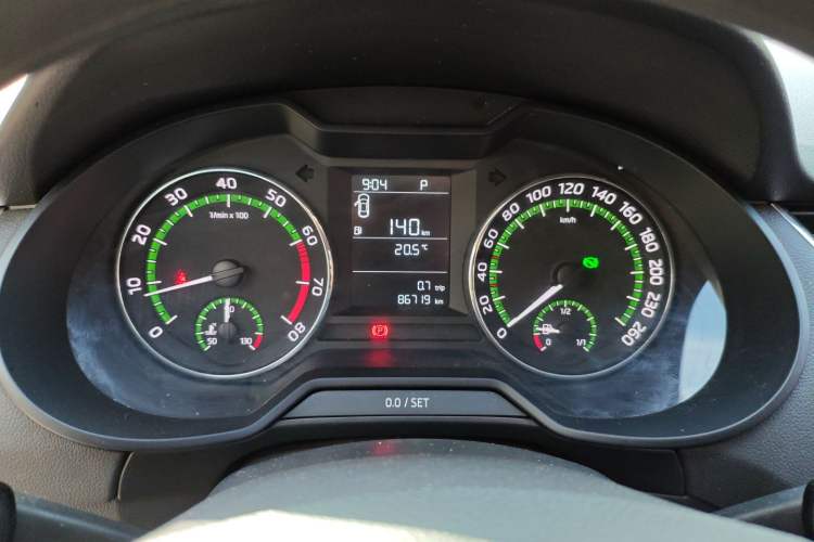 Used Skoda Octavia 2018 TSI230 DSG Comfort Edition Instrument Cluster