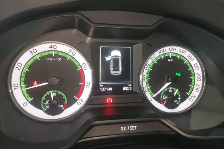 Used Skoda Octavia 2018 Station Wagon TSI230 DSG Luxury Edition Instrument Cluster