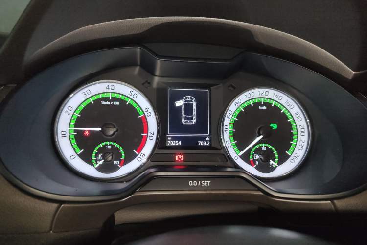 Used Skoda Octavia 2018 Station Wagon TSI280 DSG Flagship Edition Instrument Cluster