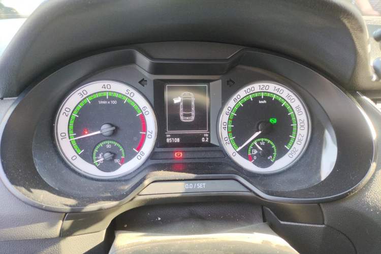 Used Skoda Octavia 2018 Station Wagon TSI280 DSG Luxury Edition Instrument Cluster