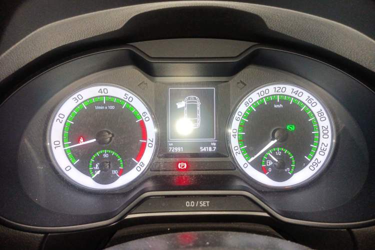Used Skoda Octavia 2018 Station Wagon TSI280 DSG Luxury Edition Instrument Cluster