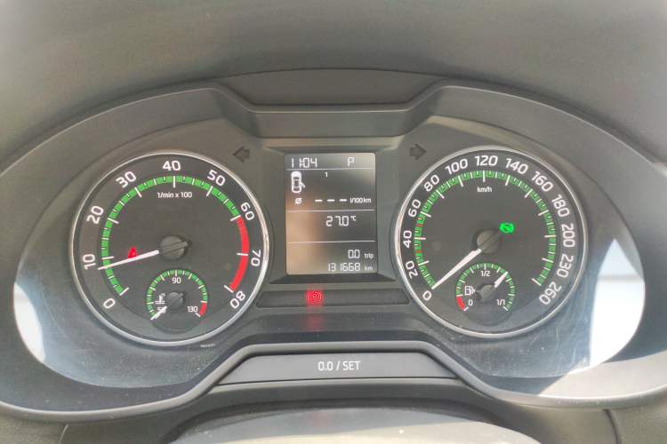 Used Skoda Octavia 2018 TSI230 DSG Comfort Edition Instrument Cluster