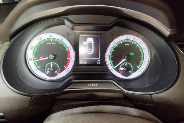Used Skoda Octavia 2018 Station Wagon TSI230 DSG Luxury Edition Instrument Cluster