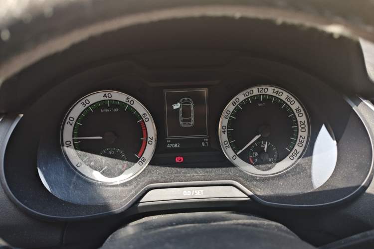 Used Skoda Octavia 2018 Station Wagon TSI280 DSG Luxury Edition Instrument Cluster