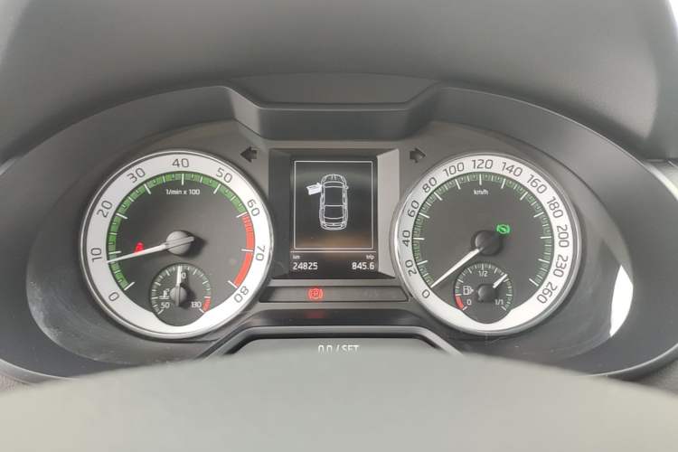 Used Skoda Octavia 2018 TSI230 DSG Luxury Edition Instrument Cluster