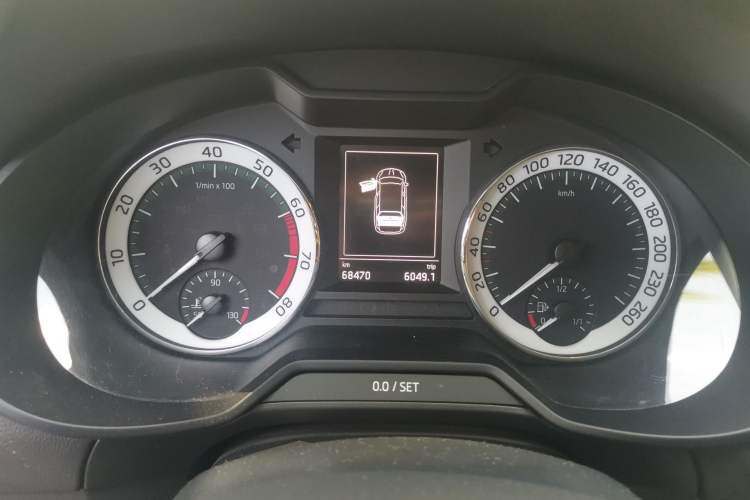Used Skoda Octavia 2018 Station Wagon TSI230 DSG Luxury Edition Instrument Cluster