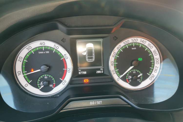 Used Skoda Octavia 2018 Station Wagon TSI280 DSG Luxury Edition Instrument Cluster