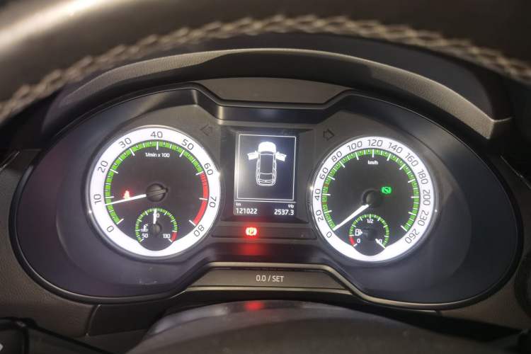 Used Skoda Octavia 2018 Station Wagon TSI280 DSG Luxury Edition Instrument Cluster