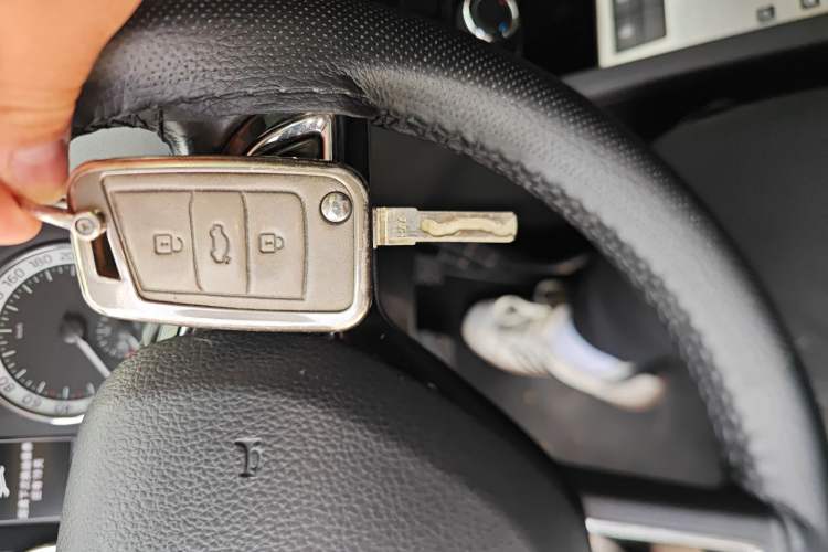 Used Skoda Octavia 2018 TSI230 DSG Luxury Edition Interior 1