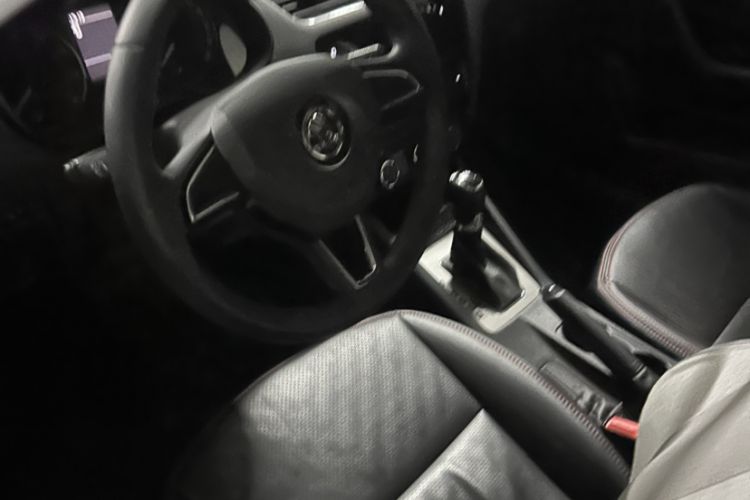 Used Skoda Octavia 2018 TSI230 DSG Comfort Edition Interior 1