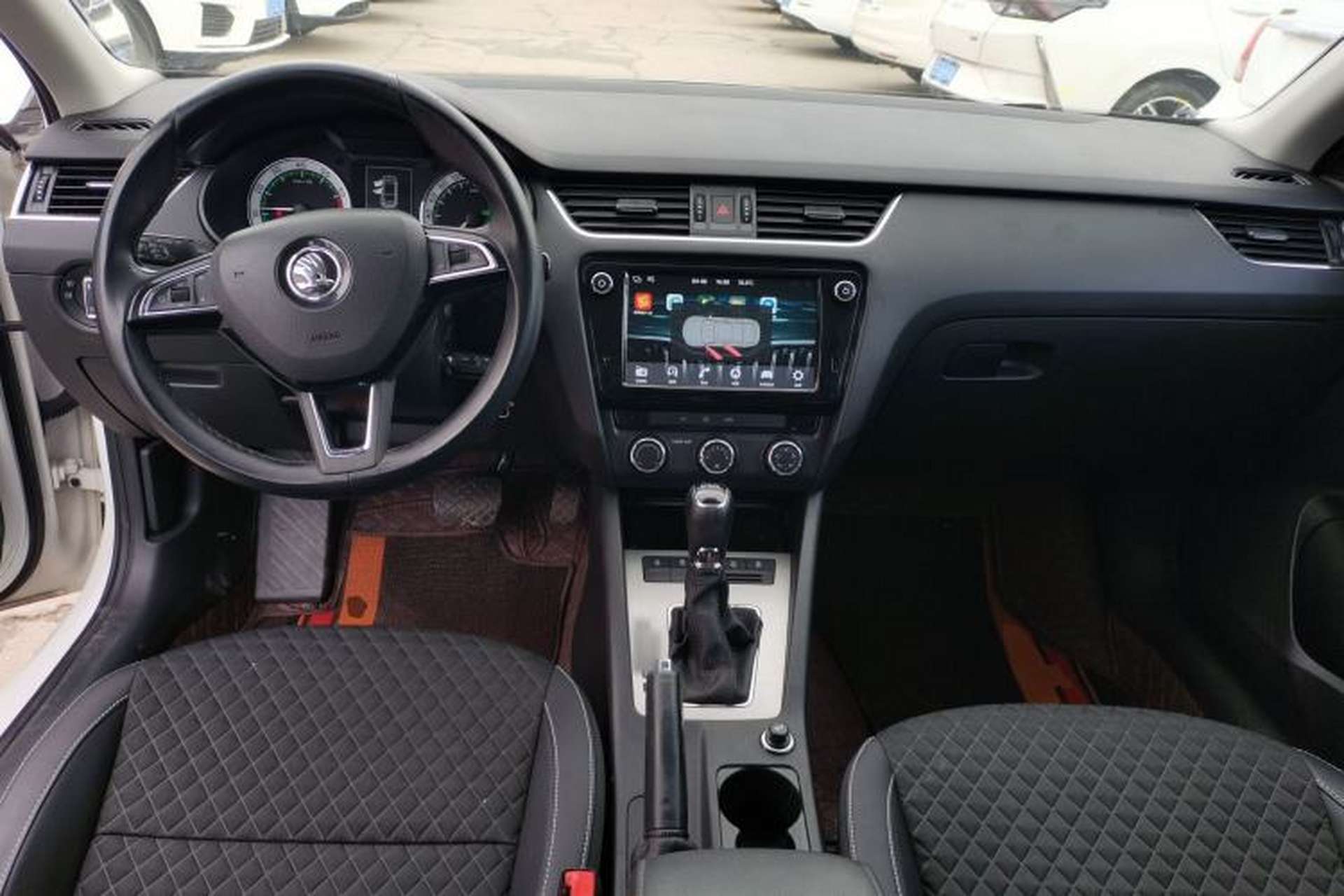 Used Skoda Octavia 2018 TSI230 DSG Luxury Edition Interior 2