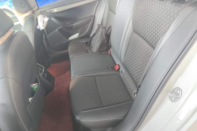 Used Skoda Octavia 2018 TSI230 DSG Luxury Edition Interior 4
