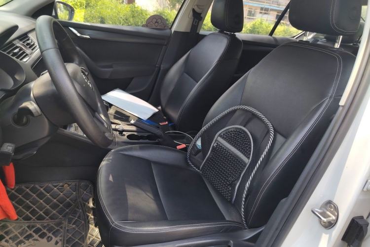 Used Skoda Octavia 2018 1.6L Manual Standard Edition Left Front Seat