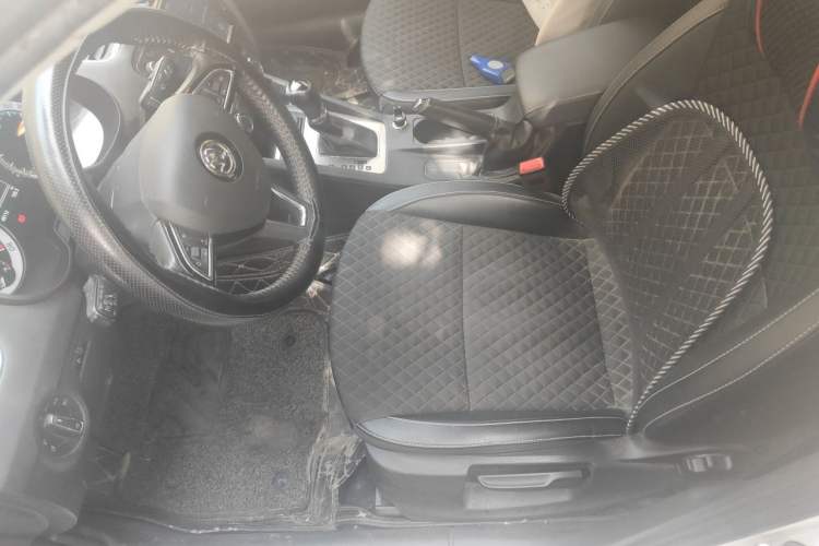 Used Skoda Octavia 2018 1.6L Automatic Luxury Edition Left Front Seat