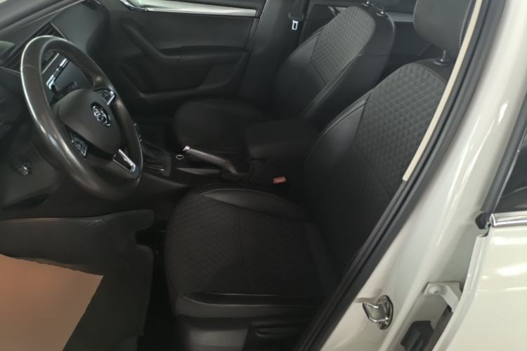 Used Skoda Octavia 2018 TSI230 DSG Luxury Edition Left Front Seat