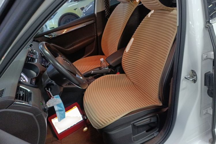 Used Skoda Octavia 2018 Station Wagon TSI280 DSG Luxury Edition Left Front Seat