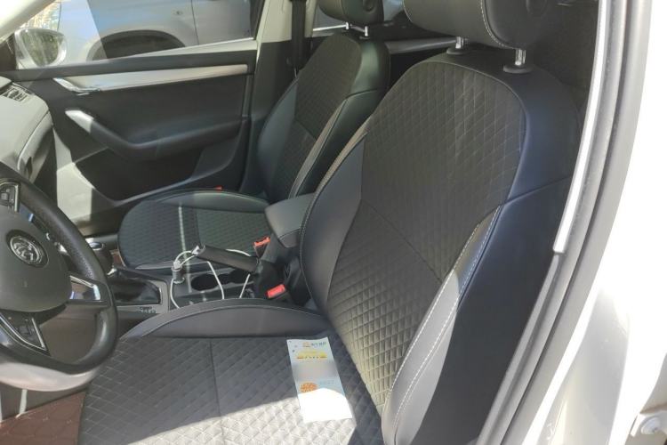 Used Skoda Octavia 2018 TSI280 DSG Luxury Edition Left Front Seat