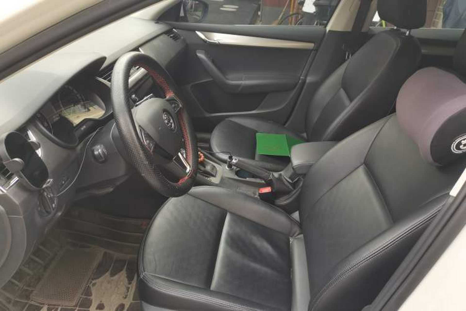 Used Skoda Octavia 2018 TSI230 DSG Comfort Edition Left Front Seat