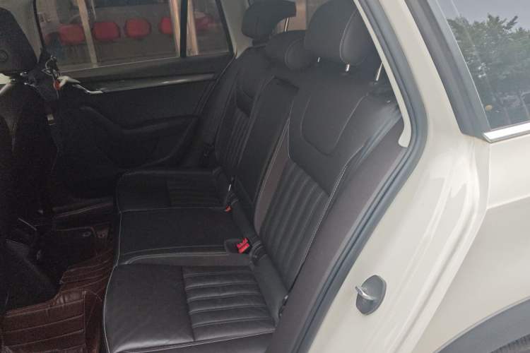 Used Skoda Octavia 2018 Station Wagon TSI280 DSG Flagship Edition Left Rear Seat