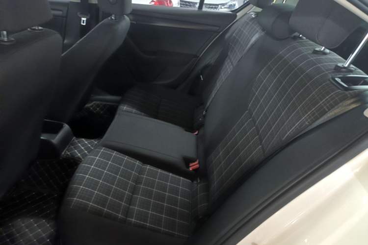 Used Skoda Octavia 2018 1.6L Manual Standard Edition Left Rear Seat