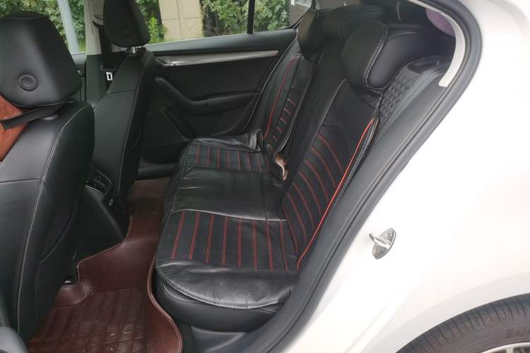 Used Skoda Octavia 2018 TSI230 DSG Luxury Edition Left Rear Seat
