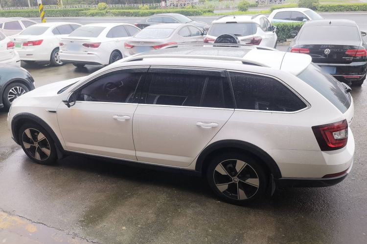 Used Skoda Octavia 2018 Station Wagon TSI280 DSG Luxury Edition Left Side