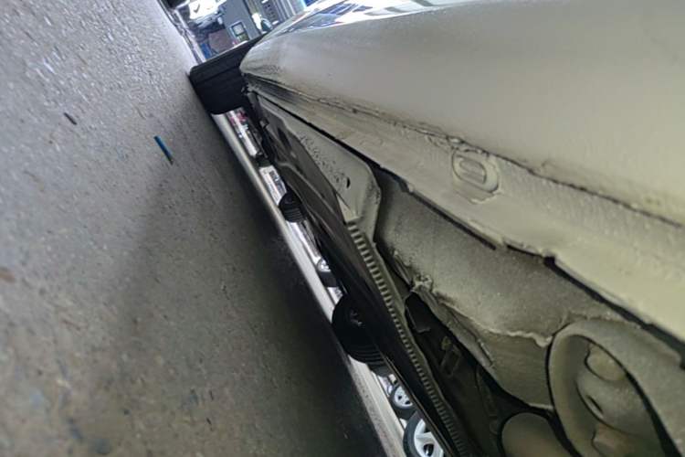 Used Skoda Octavia 2018 TSI230 DSG Luxury Edition Left Side Sill